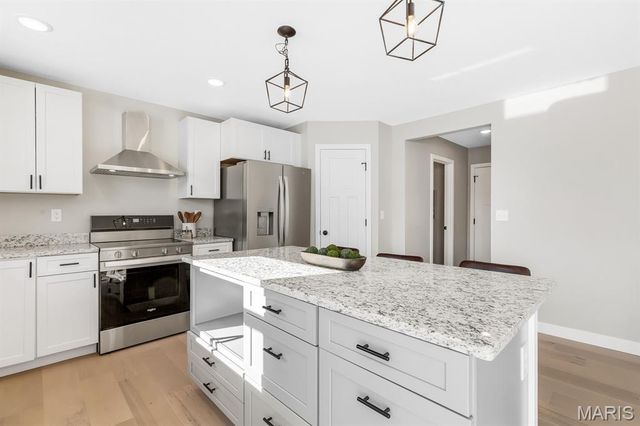 6 Tether Court, Hamel, IL 62046