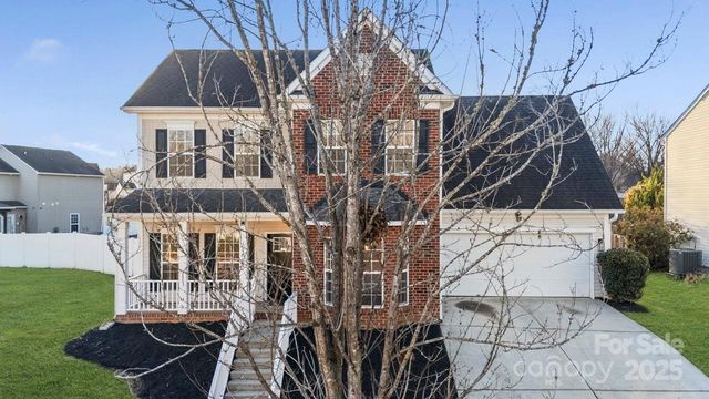 12617 Coral Sunrise Drive, Huntersville, NC 28078