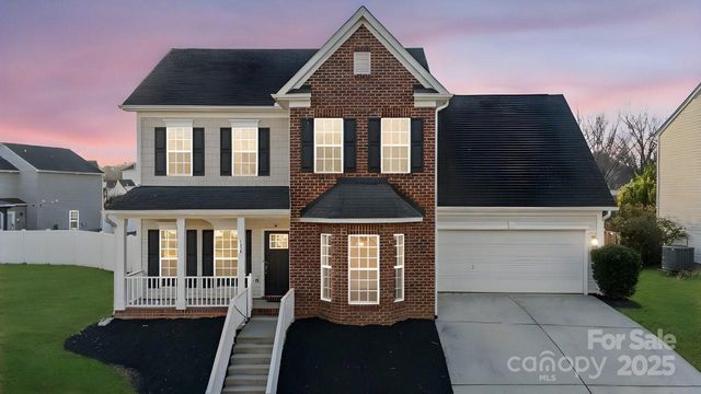12617 Coral Sunrise Drive, Huntersville, NC 28078