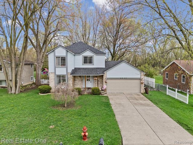 2931 Wisconsin Road, Troy, MI 48083