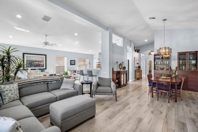 7182 HAVILAND Circle, Boynton Beach, FL 33437