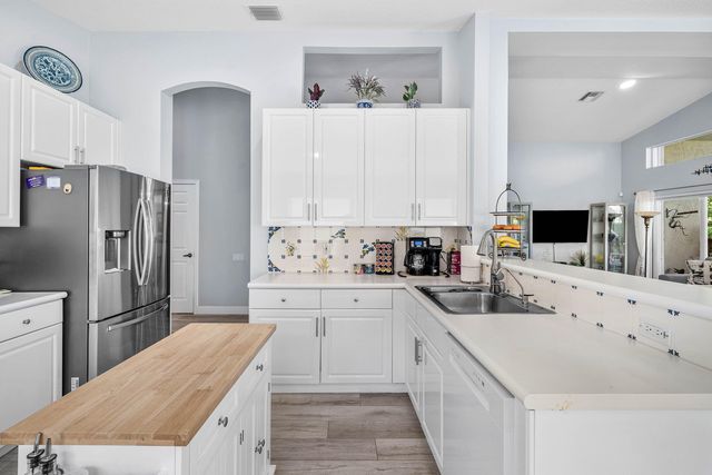 7182 HAVILAND Circle, Boynton Beach, FL 33437