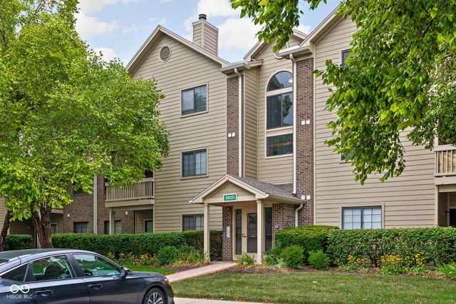 8820 Yardley Court 104, Indianapolis, IN 46268