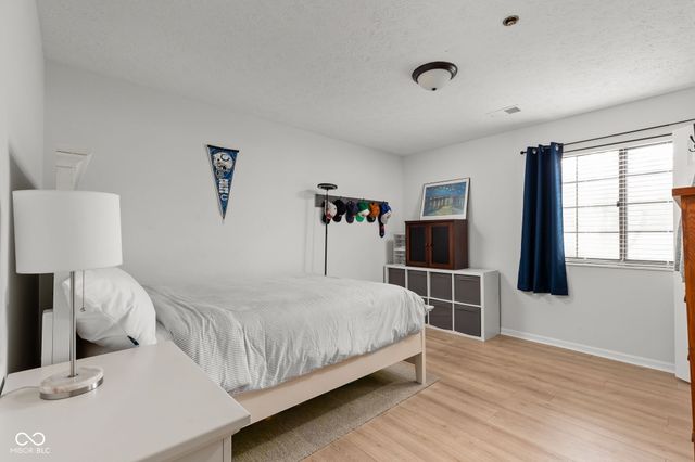 8820 Yardley Court 104, Indianapolis, IN 46268