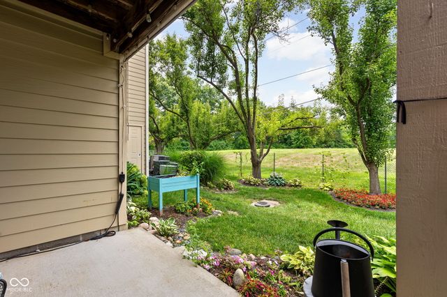 8820 Yardley Court 104, Indianapolis, IN 46268