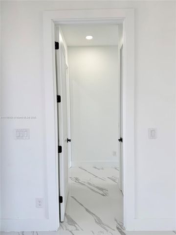 4210 NE 14TH AVENUE, Cape Coral, FL 33909