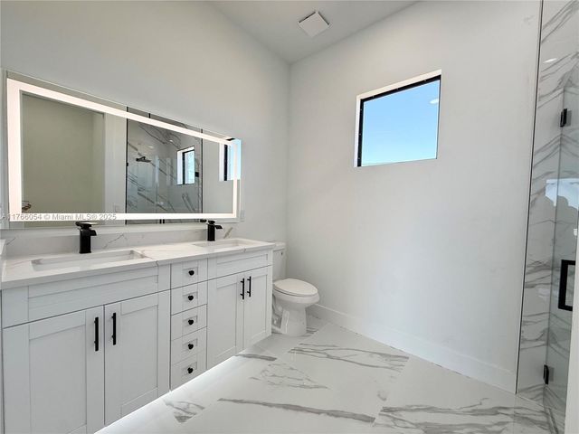 4210 NE 14TH AVENUE, Cape Coral, FL 33909