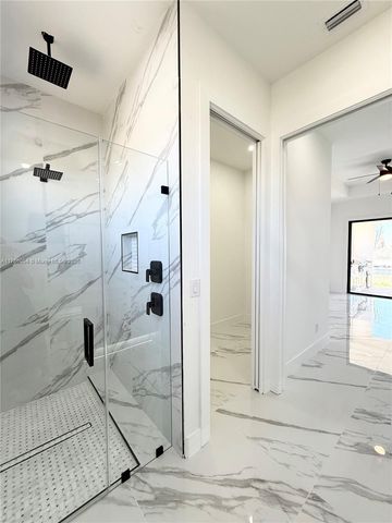 4210 NE 14TH AVENUE, Cape Coral, FL 33909