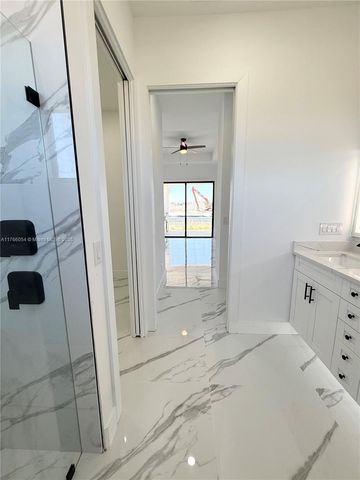 4210 NE 14TH AVENUE, Cape Coral, FL 33909