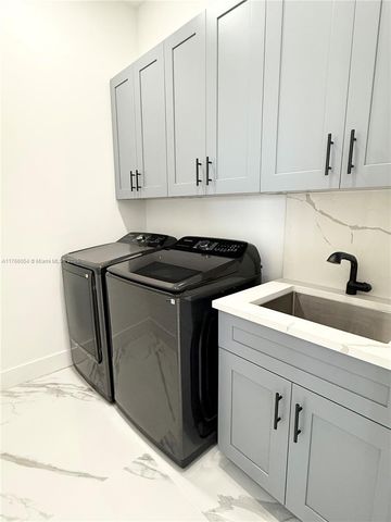 4210 NE 14TH AVENUE, Cape Coral, FL 33909