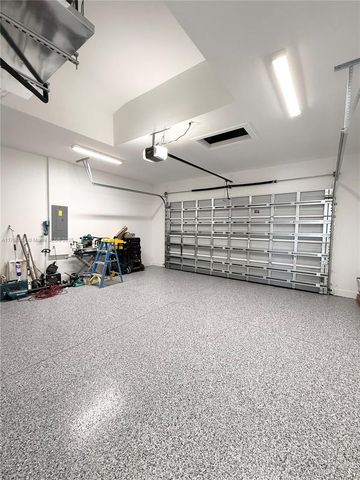 4210 NE 14TH AVENUE, Cape Coral, FL 33909