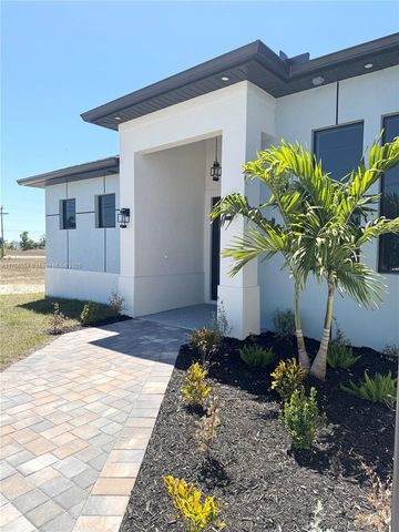 4210 NE 14TH AVENUE, Cape Coral, FL 33909