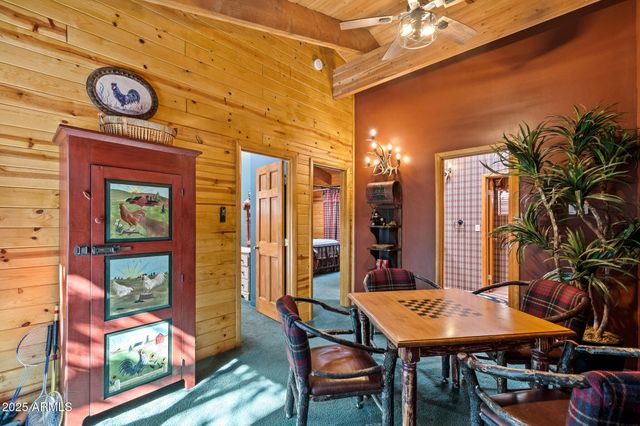 2948 WILDCAT Trail, Overgaard, AZ 85933