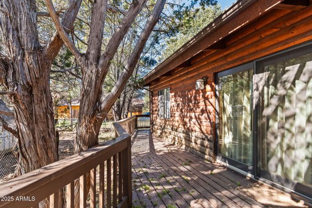 2948 WILDCAT Trail, Overgaard, AZ 85933