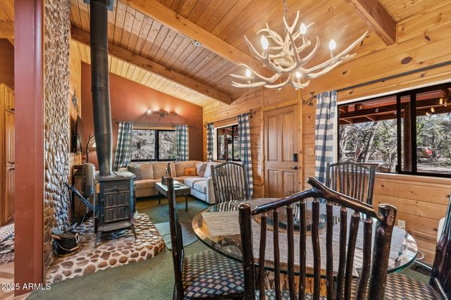 2948 WILDCAT Trail, Overgaard, AZ 85933