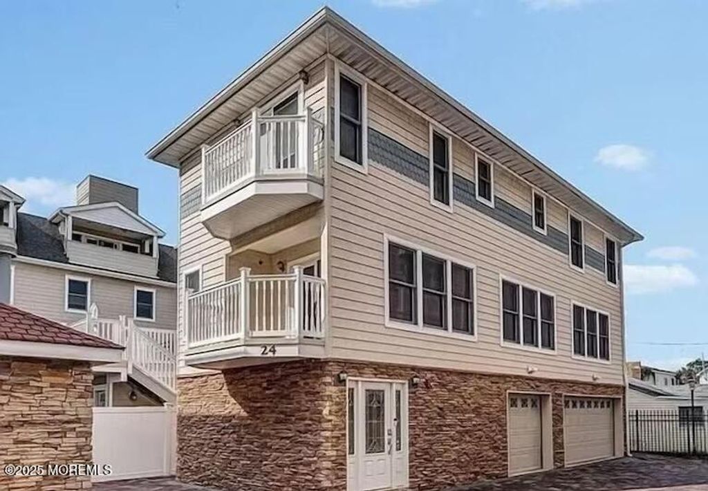 21 Blaine Avenue 24, Seaside Heights, NJ 08751
