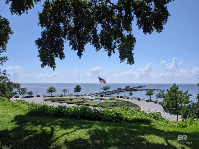 16090 Rhine Road, Fairhope, AL 36532