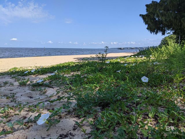 16090 Rhine Road, Fairhope, AL 36532