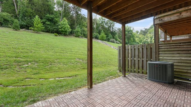 169 Stonecrest Dr, Nashville, TN 37209