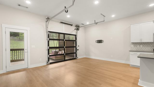 169 Stonecrest Dr, Nashville, TN 37209