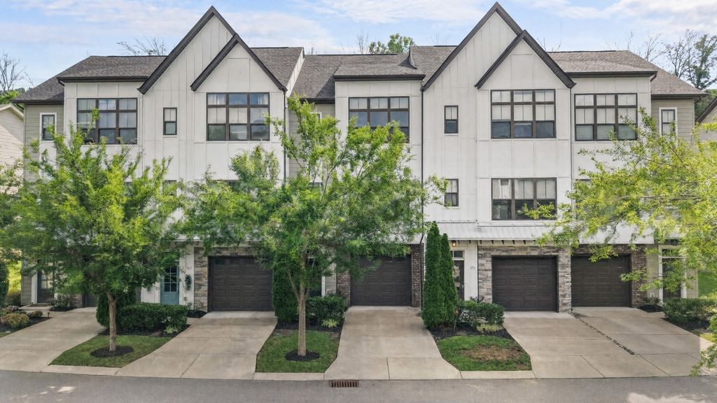 169 Stonecrest Dr, Nashville, TN 37209