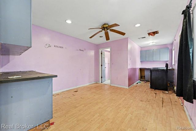 3952 Bluehill Street, Detroit, MI 48224
