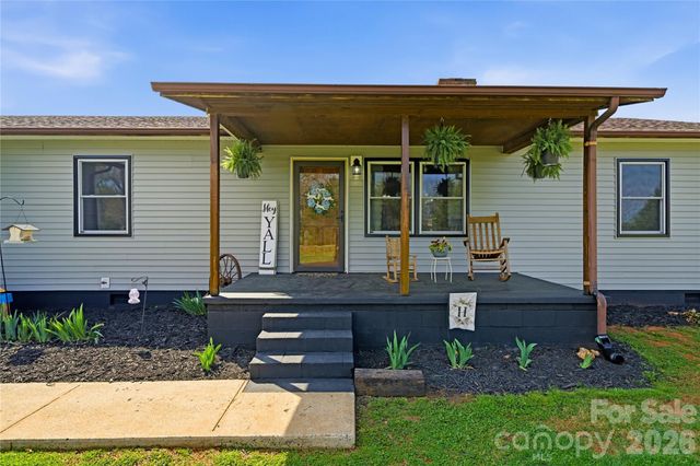 2452 Tower Road, East Bend, NC 27018