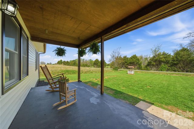 2452 Tower Road, East Bend, NC 27018