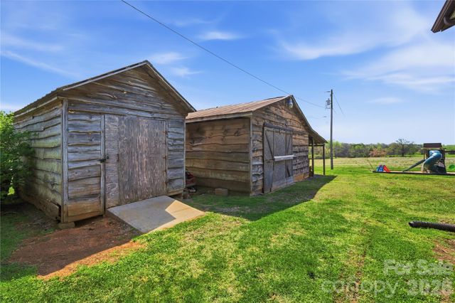 2452 Tower Road, East Bend, NC 27018