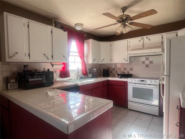 420 Meadowlark Lane, Mcalester, OK 74501