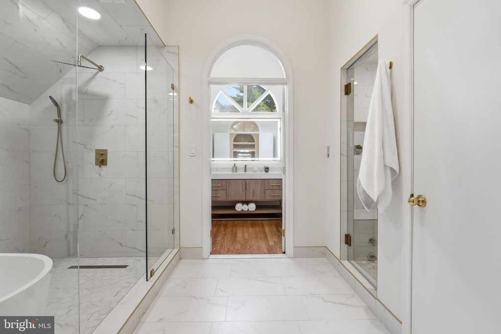 Image 20 of property listing at 8824 WATTS MINE TER, Potomac, MD 20854