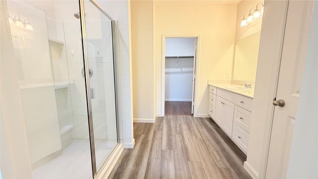 717 Yorkshire Drive, Lavon, TX 75166