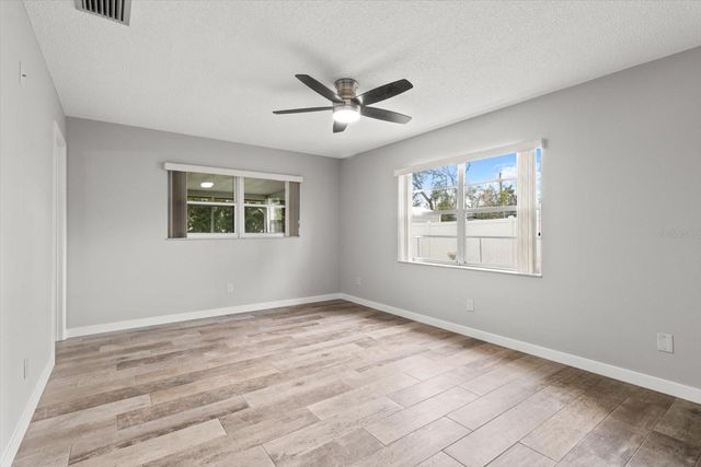 512 PARADISE POINT, Crystal River, FL 34429
