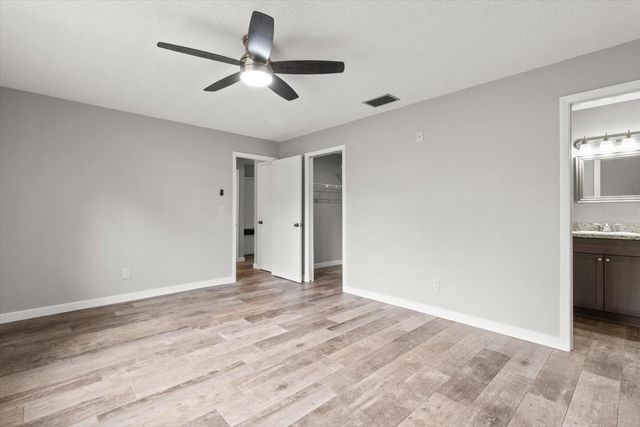 512 PARADISE POINT, Crystal River, FL 34429