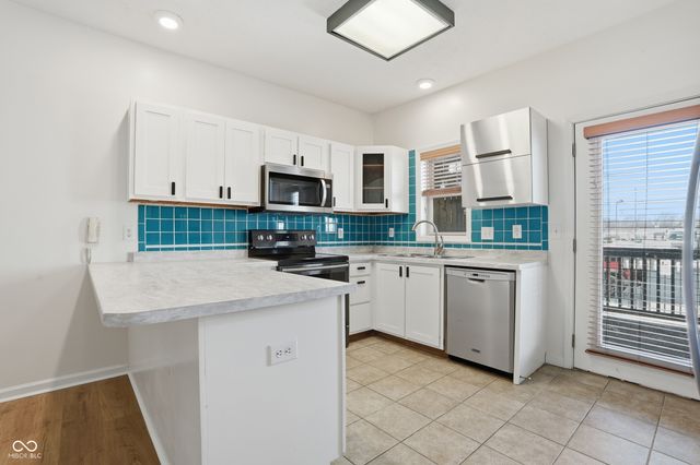 2230 N Pennsylvania Street 2, Indianapolis, IN 46205