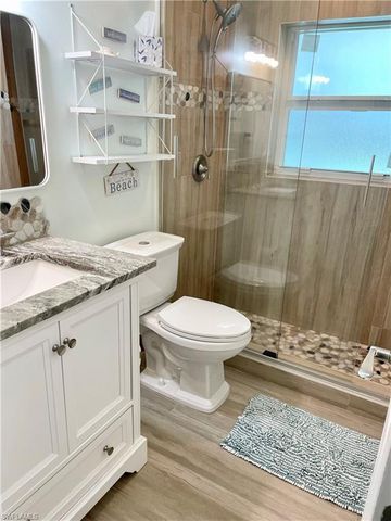 28 Constitution DR, Naples, FL 34112
