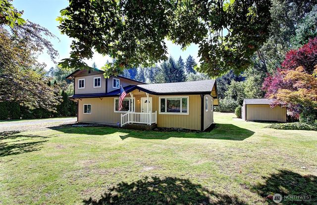 3713 NW Hayes Road, Woodland, WA 98674