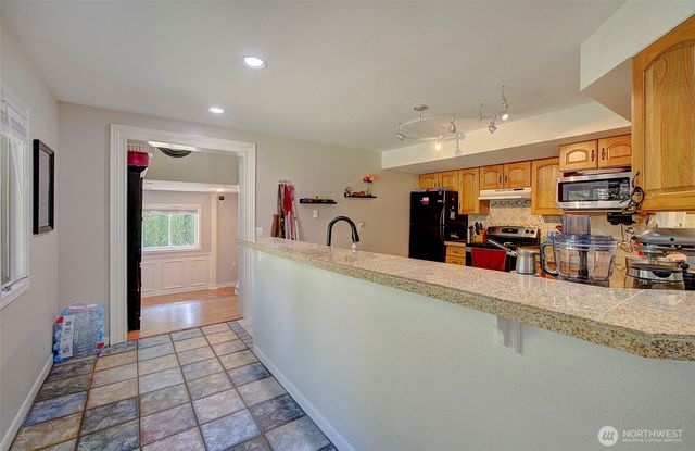 3713 NW Hayes Road, Woodland, WA 98674