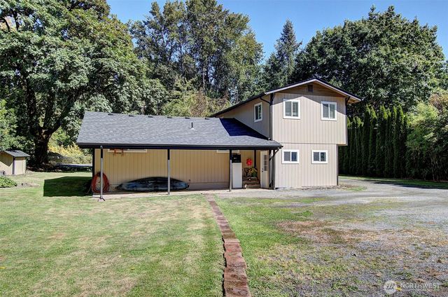 3713 NW Hayes Road, Woodland, WA 98674