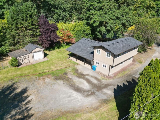 3713 NW Hayes Road, Woodland, WA 98674