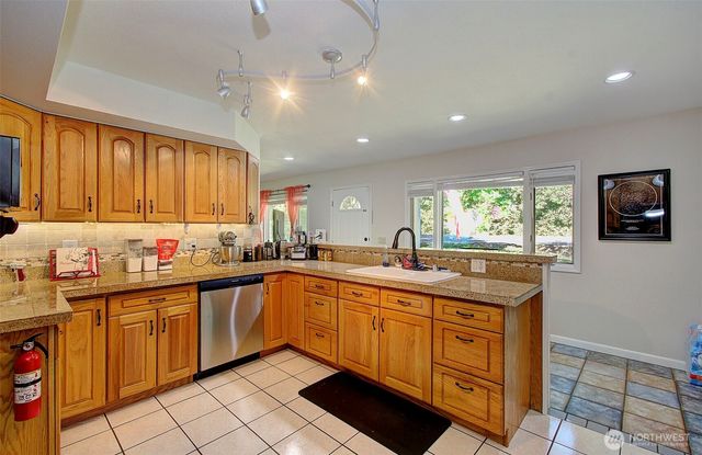 3713 NW Hayes Road, Woodland, WA 98674
