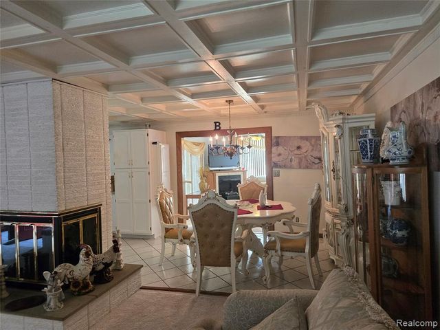 28627 Fargo Street, Livonia, MI 48152