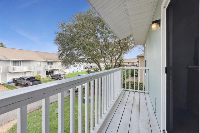 721 LAUREL BAY CIRCLE, New Smyrna Beach, FL 32169