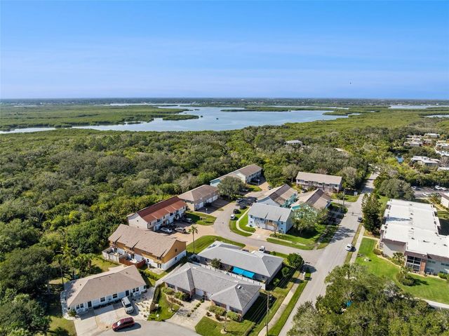 721 LAUREL BAY CIRCLE, New Smyrna Beach, FL 32169