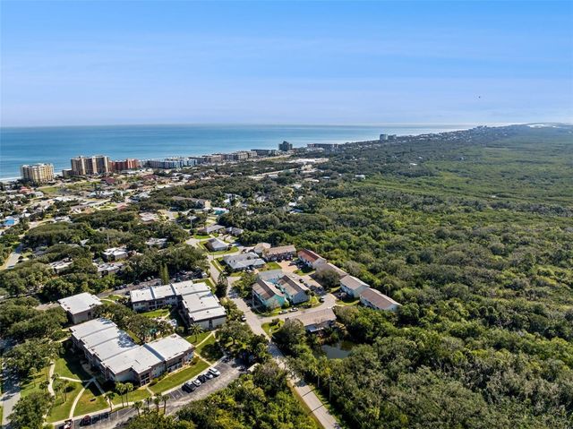 721 LAUREL BAY CIRCLE, New Smyrna Beach, FL 32169