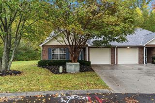 5312 Avery Woods Lane, Knoxville, TN 37921