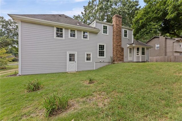 512 E 117th Terrace, Kansas City, MO 64131