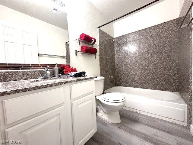 5181 RIVER GLEN 176, Las Vegas, NV 89103