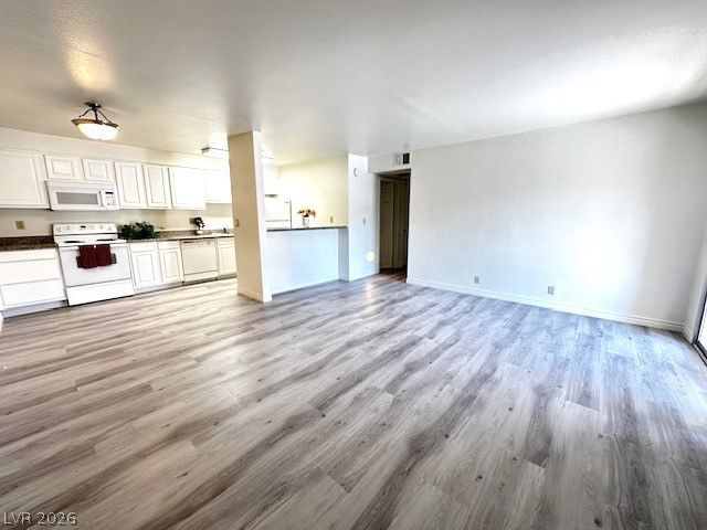 5181 RIVER GLEN 176, Las Vegas, NV 89103