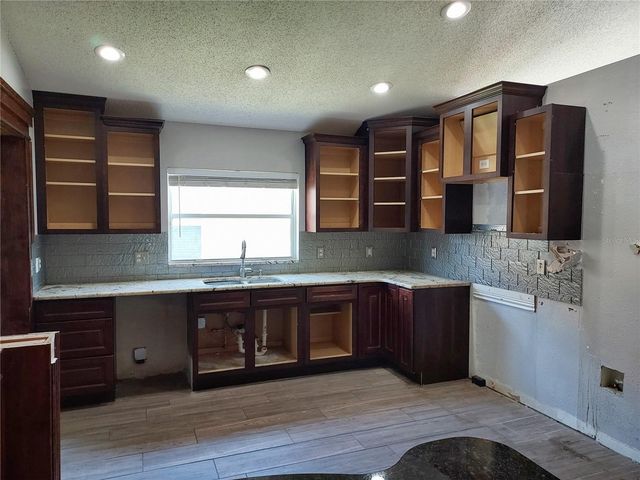 12603 MIDPOINTE DRIVE, Riverview, FL 33578